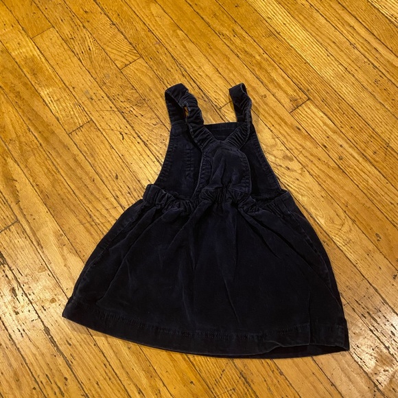 Lovely navy corduroy jumper by Joe Fresh - Picture 2 of 3